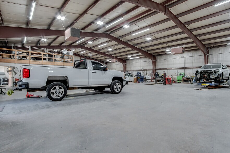More Photos Of 5908 Enterprise Ct, Frederick Service For Sale