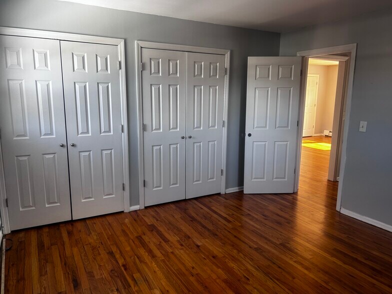 More Photos Of 407 Brick Blvd, Brick Apartments For Sale