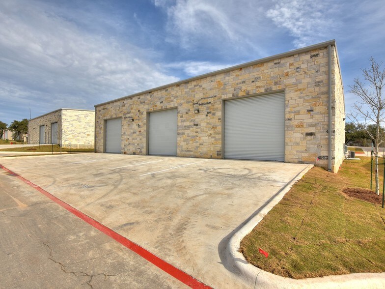 More Photos Of 12112 Anderson Mill Rd, Austin Warehouse For Lease