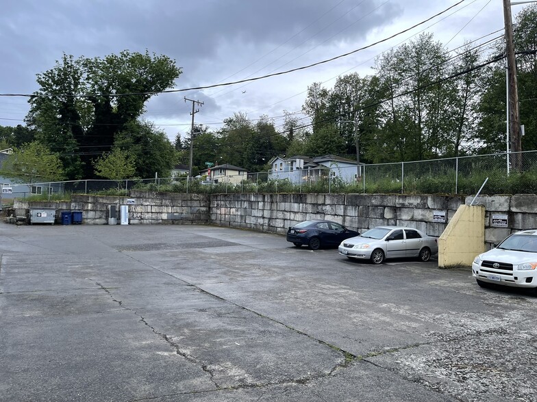 More Photos Of 2201 Rainier Ave S, Seattle Restaurant For Lease