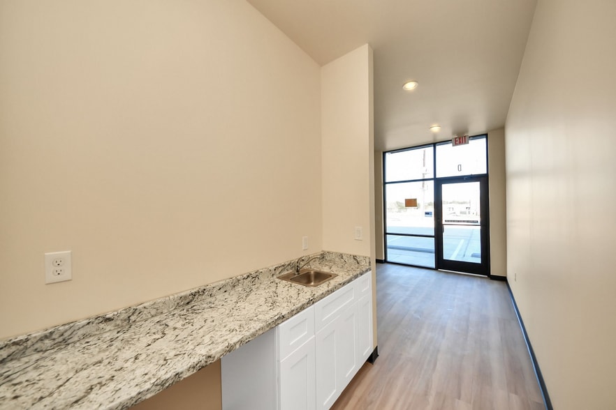 More Photos Of 18011 Cypress Rose Hill Rd, Cypress Unknown For Lease