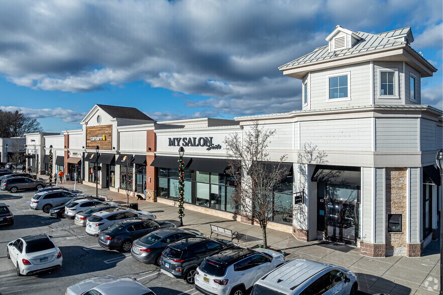 More Photos Of 600 Evergreen Way, South Windsor Unknown For Lease