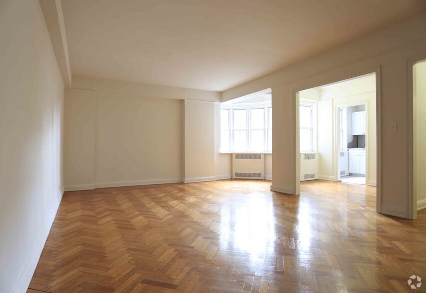 More Photos Of 2-24 Chase Rd, Scarsdale Apartments For Lease