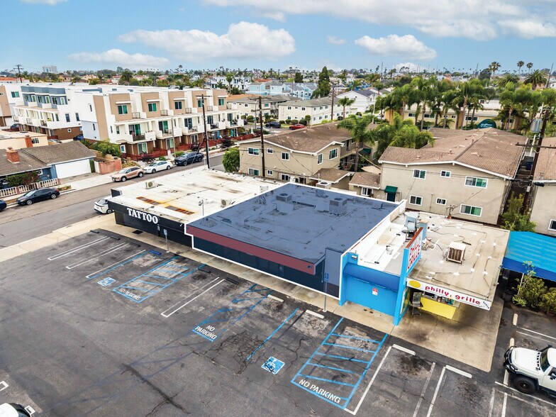 More Photos Of 20383-20387 Beach Blvd, Huntington Beach Freestanding For Lease