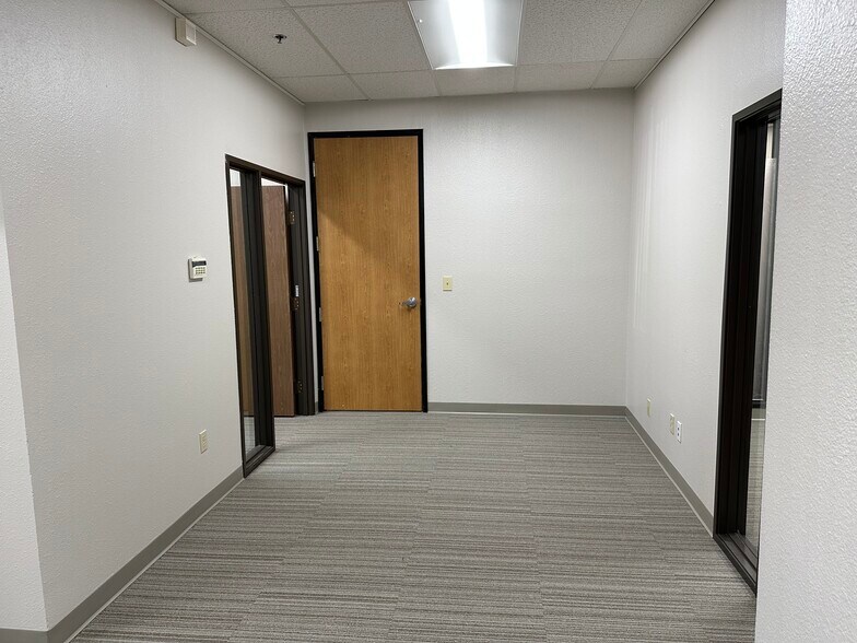 More Photos Of 1477 Drew Ave, Davis Office For Lease