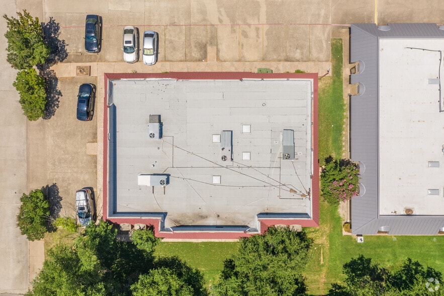 More Photos Of 648 W Campbell Rd, Richardson Medical For Lease