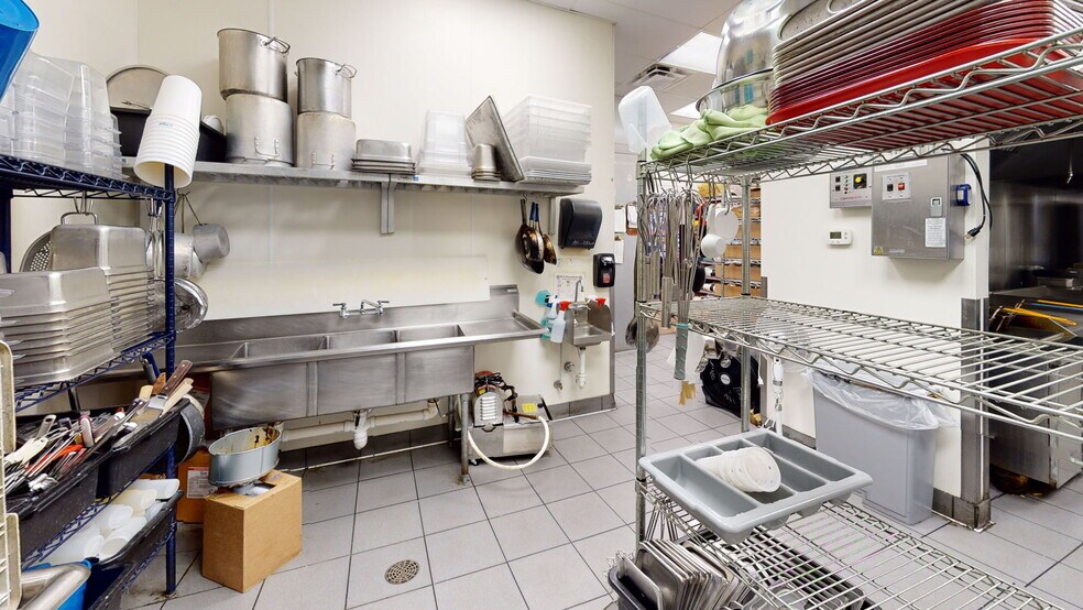 More Photos Of 4325 Maine Ave SE, Rochester Restaurant For Sale