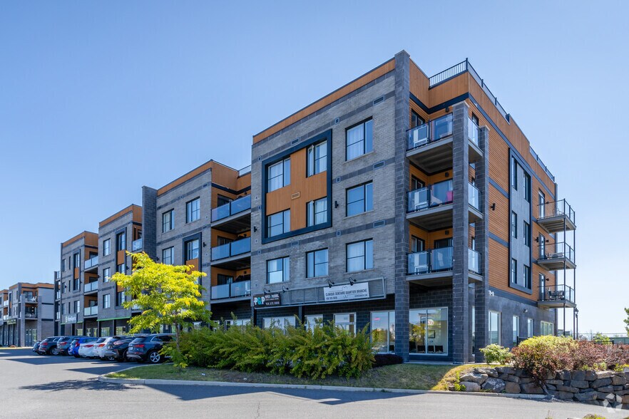 More Photos Of 1499 Ch De Chambly, Carignan Apartments For Sale