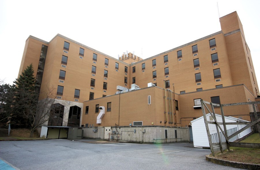 More Photos Of 1051 Avila Rd, Harrisburg Skilled Nursing Facility For Sale