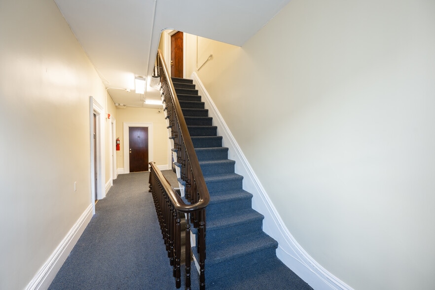 More Photos Of 36-42 Main St, Sussex Apartments For Sale