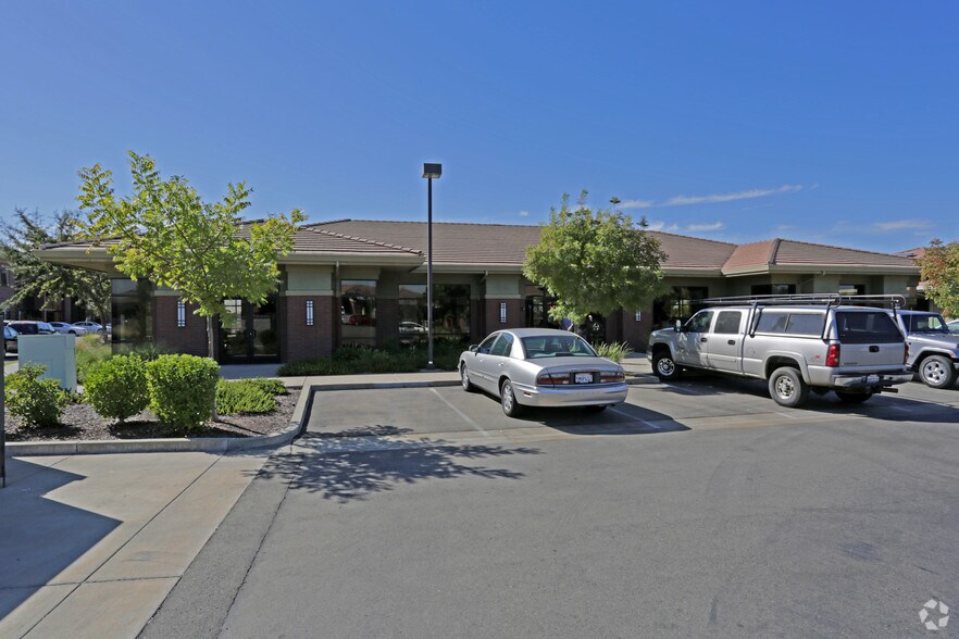 More Photos Of 6544 Lonetree Blvd, Rocklin Office For Sale