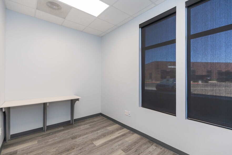 More Photos Of 7629 Hillside Rd, Amarillo Medical For Lease