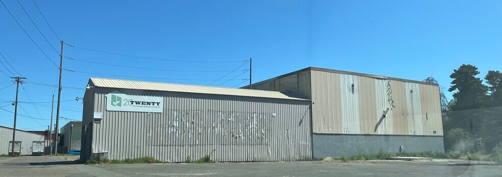 More Photos Of 170 Division St NE, Salem Manufacturing For Sale