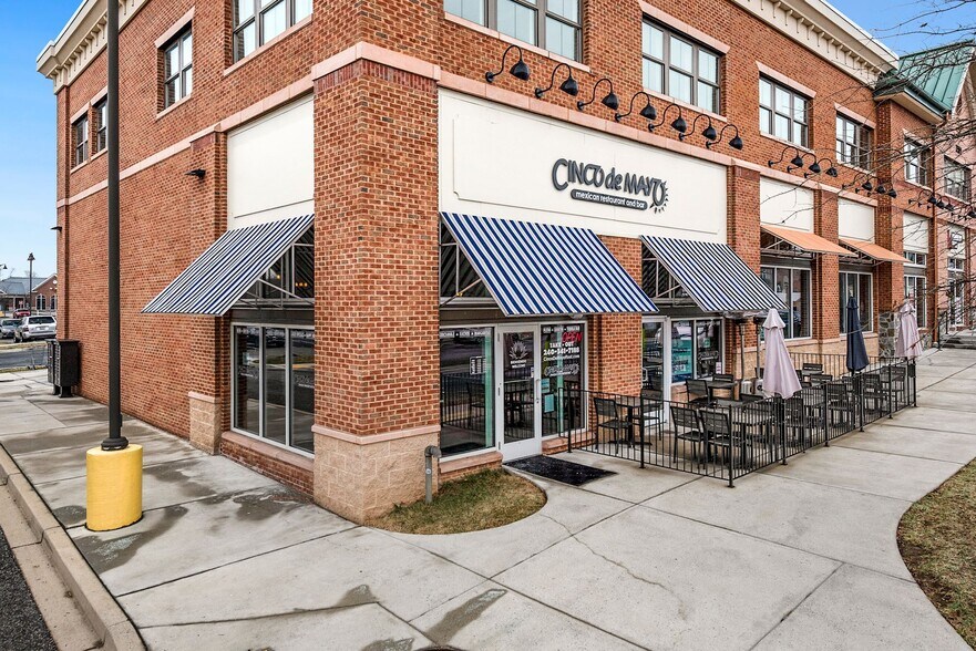 More Photos Of 3546 Worthington Blvd, Frederick Storefront Retail Office For Lease