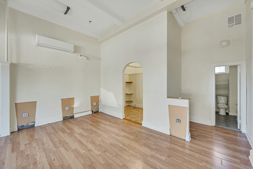 More Photos Of 30 Garth Rd, Scarsdale Office For Lease