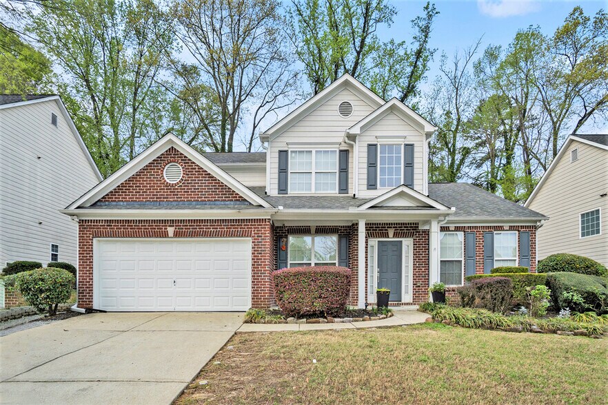 More Photos Of 2798 Glenlocke Cir NW, Atlanta Specialty For Sale