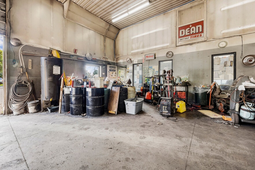 More Photos Of 688 Frey Rd, Macedon General Retail For Sale