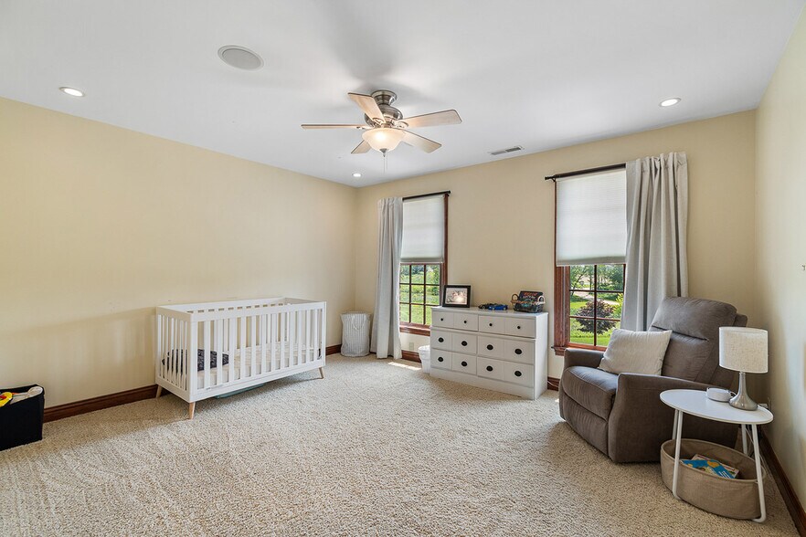 More Photos Of 5495 Meese Rd NE, Louisville Sports And Entertainment For Sale