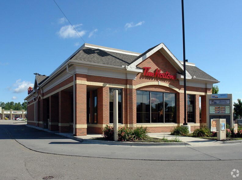 Primary Photo Of 27340 Eureka Rd, Taylor Fast Food For Sale