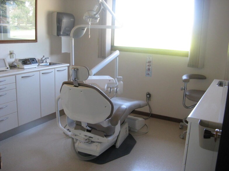 More Photos Of 1121 Pebble Lake Rd, Fergus Falls Medical For Sale