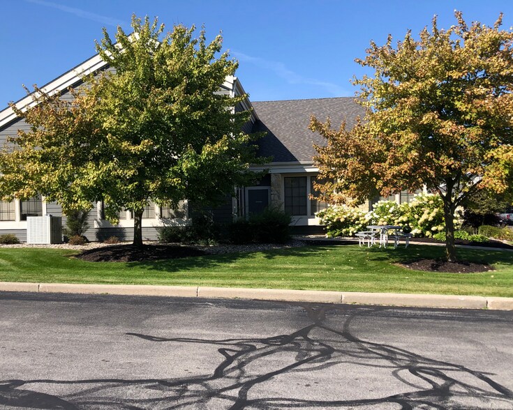 More Photos Of 409 E Cook Rd, Fort Wayne Office For Lease
