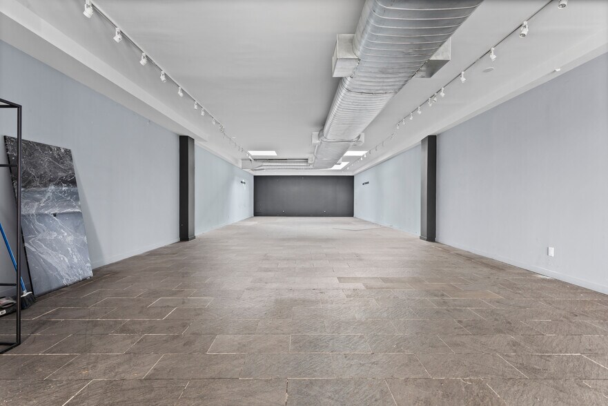 More Photos Of 161 Court St, Brooklyn Storefront Retail Residential For Lease