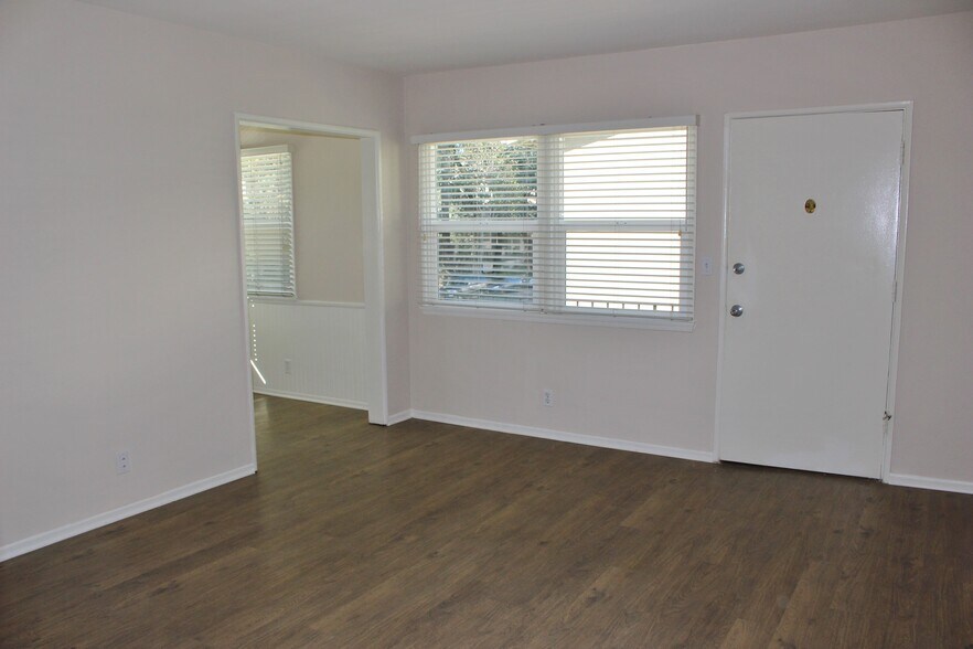 More Photos Of 1944 S Beverly Glen Blvd, Los Angeles Apartments For Sale