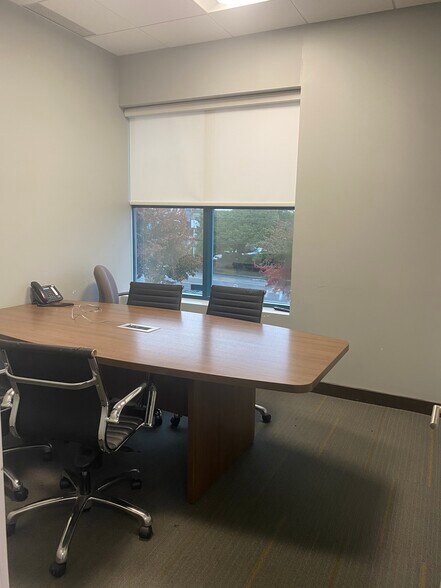 Primary Photo Of 12992 76th Ave, Surrey Office For Lease