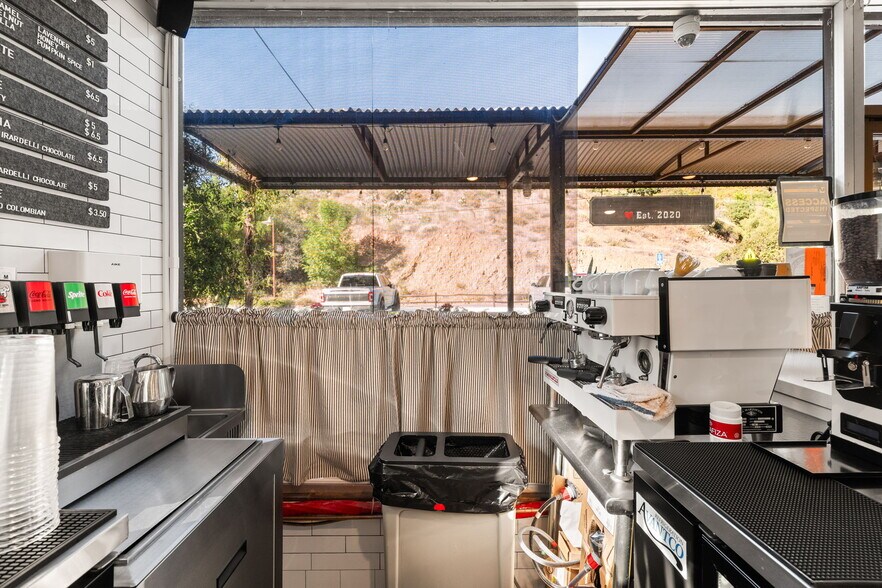 More Photos Of 28192 Silverado Canyon Rd, Silverado General Retail For Sale