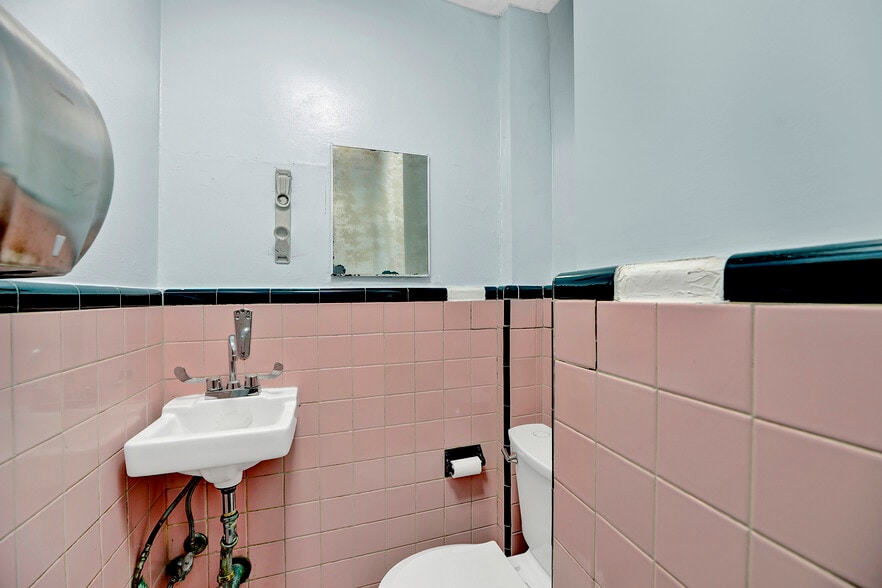 More Photos Of 2773 W 86th St, Brooklyn Multifamily For Sale