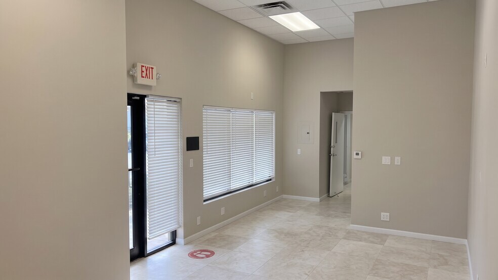 More Photos Of 1901 S Federal Hwy, Fort Lauderdale Storefront Retail Office For Sale