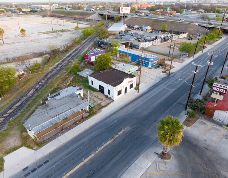 More Photos Of , San Antonio General Retail For Sale