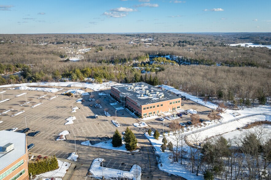 More Photos Of 900 Douglas Pike, Smithfield Medical For Lease