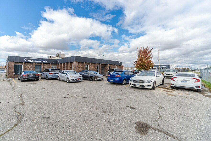 More Photos Of 26 Bramsteele Rd, Brampton Industrial For Sale