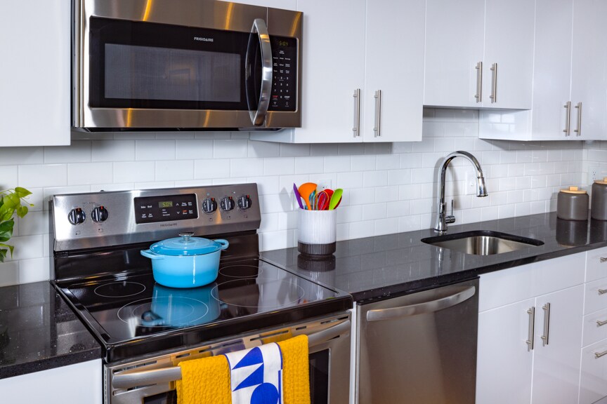 More Photos Of 2803 Poag St, Alexandria Apartments For Lease