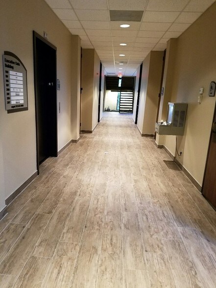 More Photos Of 9300 Jollyville Rd, Austin Office For Lease