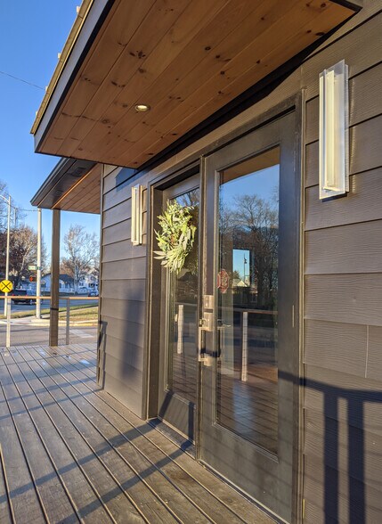 More Photos Of 2 E West St, Troy Loft Creative Space For Lease