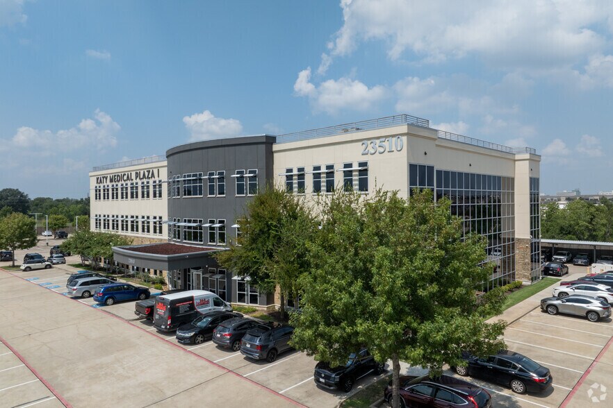 More Photos Of 23510 Kingsland Blvd, Katy Medical For Lease