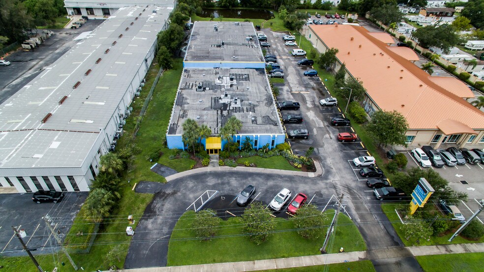 More Photos Of 12360 66th St N, Largo Office For Lease