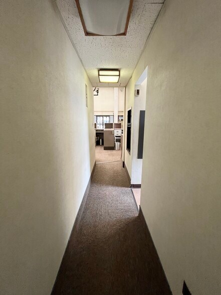 More Photos Of 260 Sunbury St, Minersville General Retail For Sale