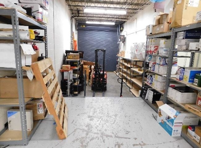 More Photos Of 347 W Main St, Clarksburg Office For Lease