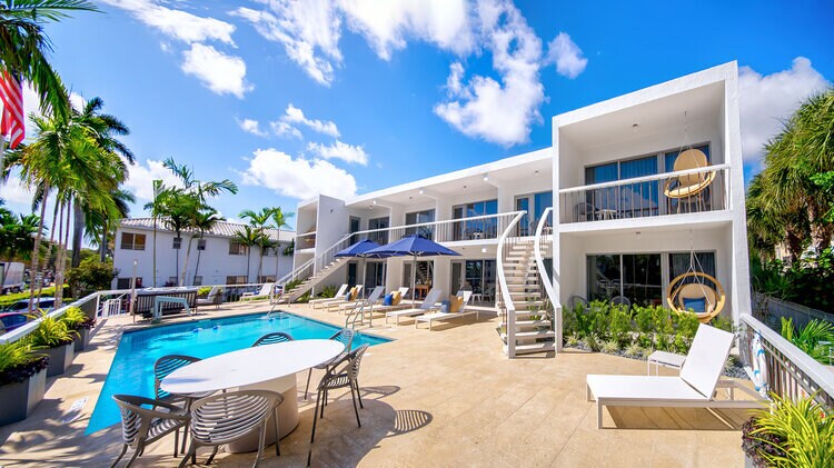 More Photos Of 4433 El Mar Dr, Lauderdale By The Sea Hotel For Sale