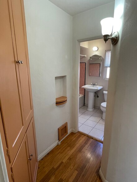 More Photos Of 4333 Utah St, San Diego Apartments For Sale