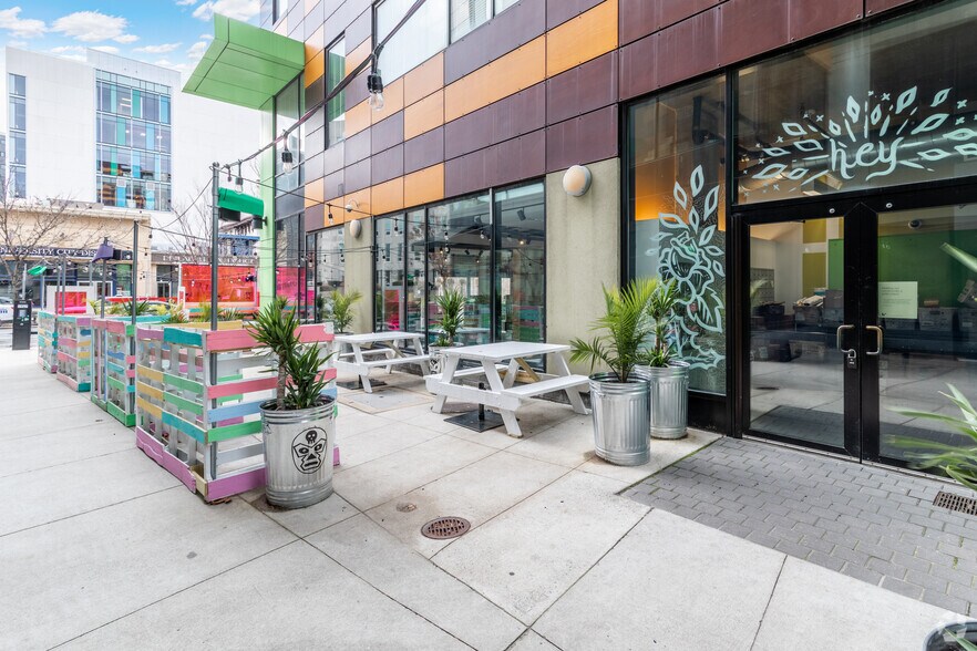 More Photos Of 3945 Chestnut St, Philadelphia Apartments For Lease