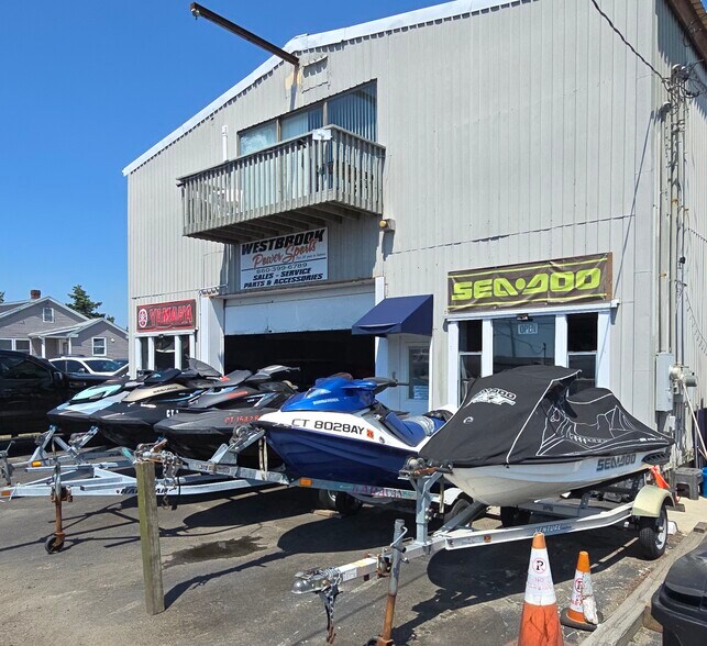 More Photos Of 54 Old Boston Post Rd, Westbrook Marina For Sale