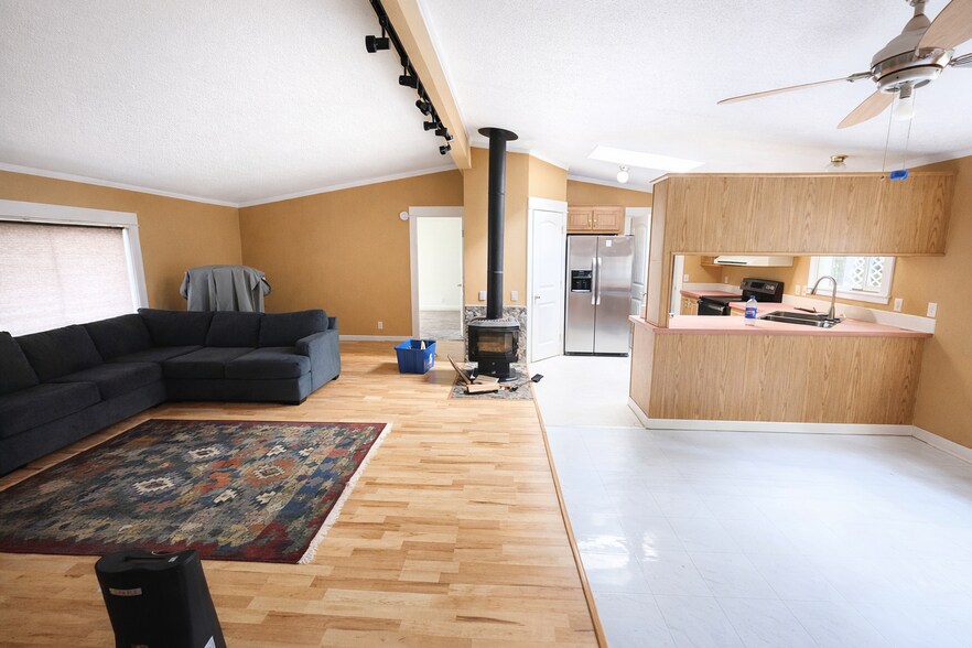 More Photos Of 85106 Territorial Hwy, Eugene Land For Sale
