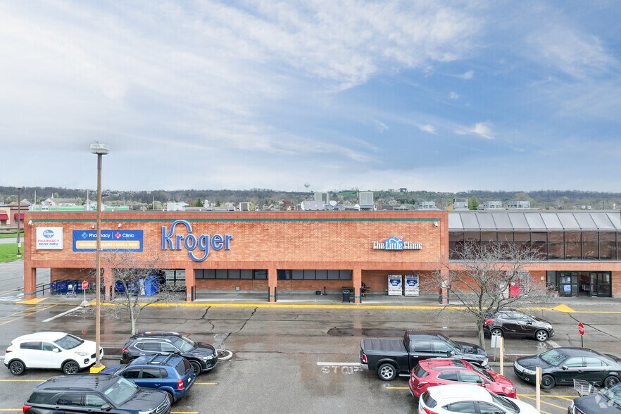 More Photos Of 1474 Main St, Hamilton Supermarket For Sale