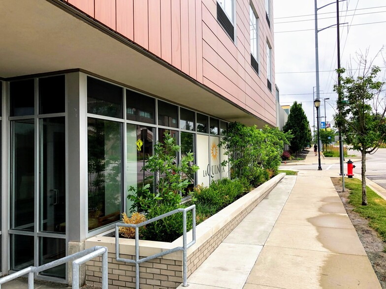 More Photos Of 2321 Troost Ave, Kansas City Hotel For Lease