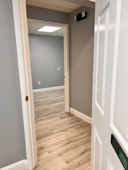 More Photos Of 233 Union Ave, Holbrook Medical For Lease