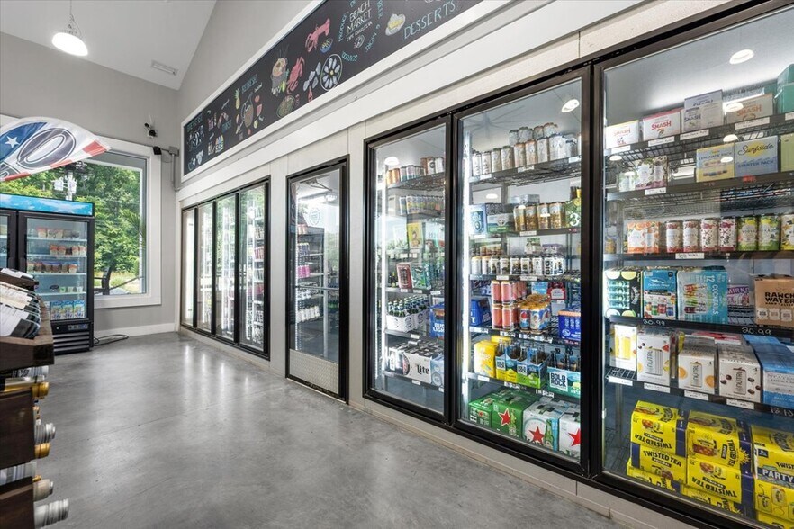 More Photos Of 2130 Stone Rd, Cape Charles Restaurant For Sale